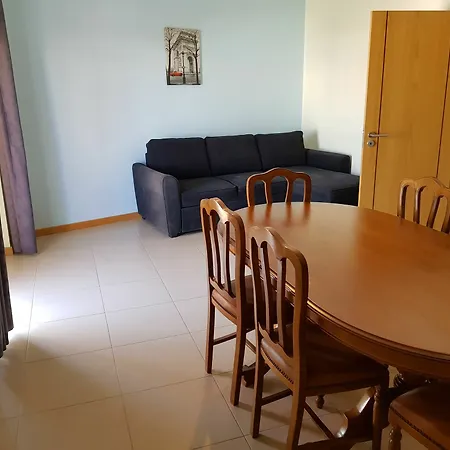 Oura Pereira Албуфейра